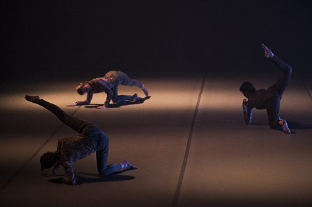 Altars profans, de Magdalena Garzón, guanyadora del Premi del SAT Teatre. Fotografia: Jordi Vidal