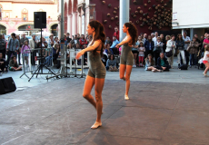 Dansa a l'atri. Foto Jesús Atienza.jpg
