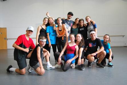Alumnes del curs d'estiu Endansa'IT de dansa contemporània hip hop
