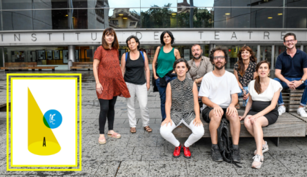 Imatge dels participants del I seminari de teatre i literatura, organitzat el 2019 a l'Institut