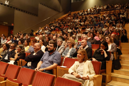 El Teatre Ovidi Montllor ha acollit l'acte. Fotografia: Pau Fabregat